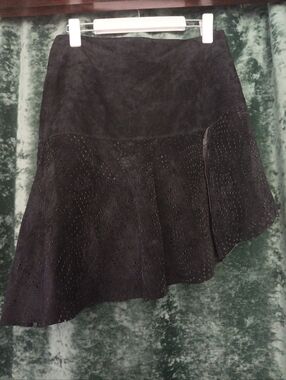 Vintage Bebe Black Suede Leather Skirt Perforated Asymmetrical Hem Zip 8